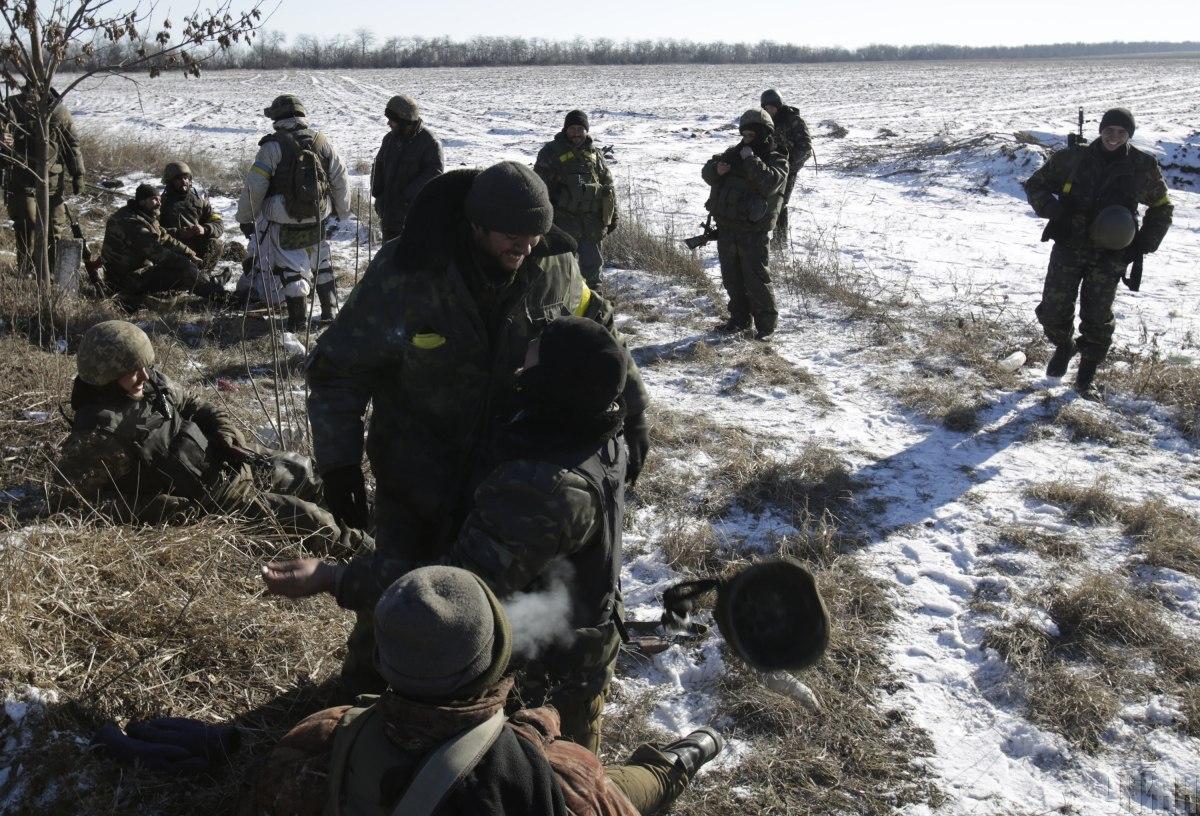 Українські військові вийшли з Дебальцевого, 18 лютого 2015 рік / фото УНІАН