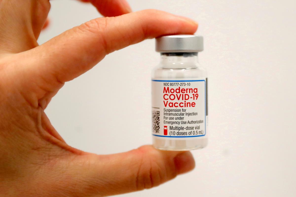 Moderna заявила о необходимости третьей прививки / фото REUTERS