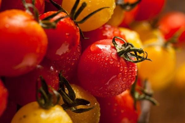 Маринад для помідорів з цибулею / pinterest.ru Маринад для помідорів з цибулею / pinterest.ru