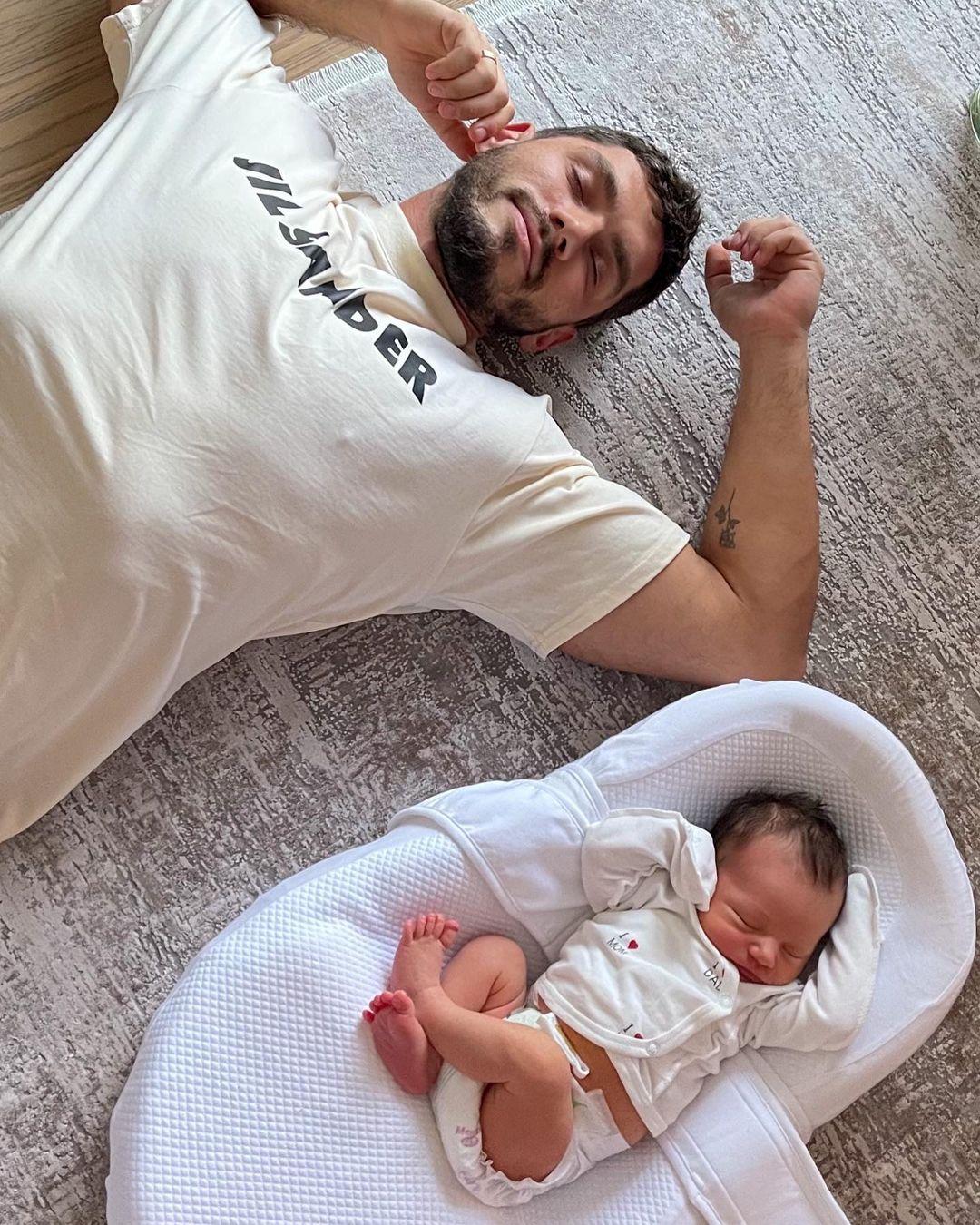 Никита Добрынин с маленьким сыном фото Instagram Никита Добрынин