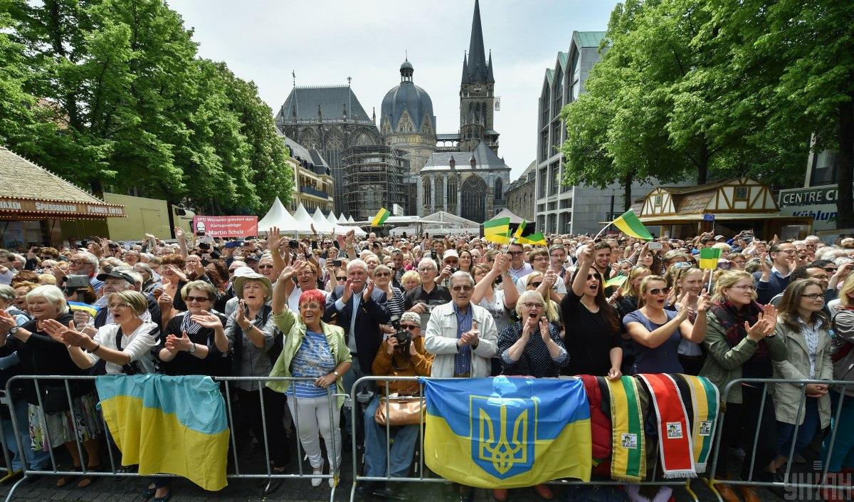 Головною причиною еміграції українців є нерівність між країнами / фото УНІАН, Микола Лазаренко Головною причиною еміграції українців є нерівність між країнами / фото УНІАН, Микола Лазаренко