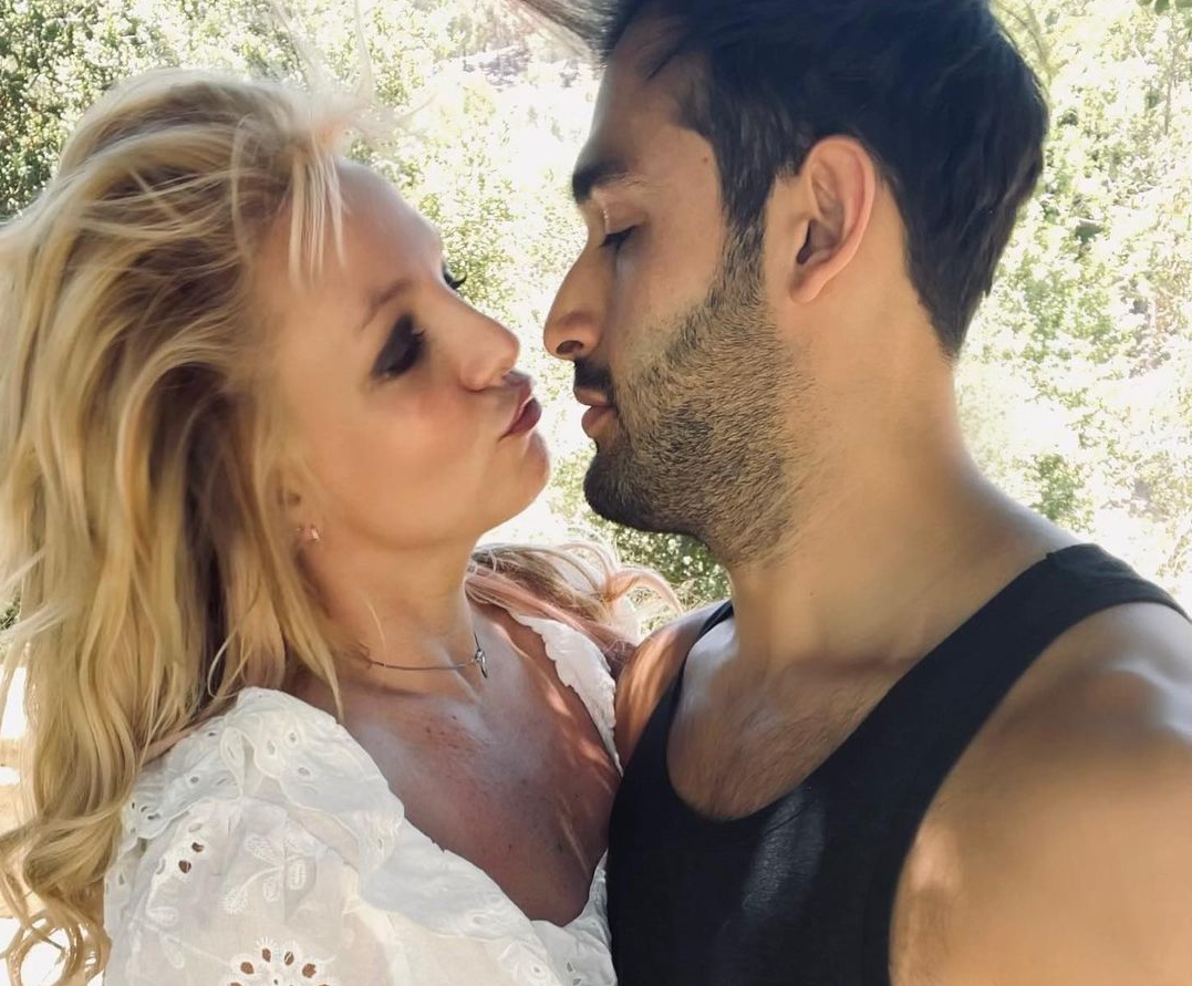 Брітні Спірс спантеличила фанів / instagram.com/britneyspears Брітні Спірс спантеличила фанів / instagram.com/britneyspears
