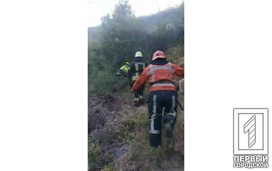 Рятувальники допомогли чоловікові піднятися з кар'єру / фото " Перший міський" Рятувальники допомогли чоловікові піднятися з кар'єру / фото " Перший міський"