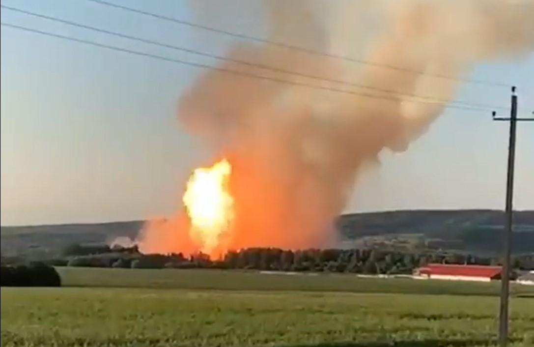 Вибух на газопроводі Уренгой - Центр-2 / скріншот з відео Вибух на газопроводі Уренгой - Центр-2 / скріншот з відео