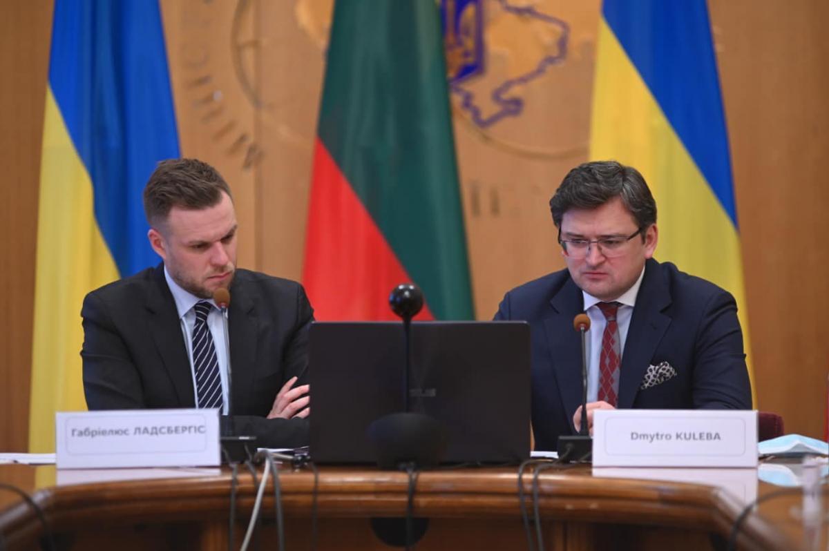 Ландсбергіс розповів про загадкове зникнення Кирила з санкційного списку \ facebook.com/dmytro.kuleba Ландсбергіс розповів про загадкове зникнення Кирила з санкційного списку \ facebook.com/dmytro.kuleba