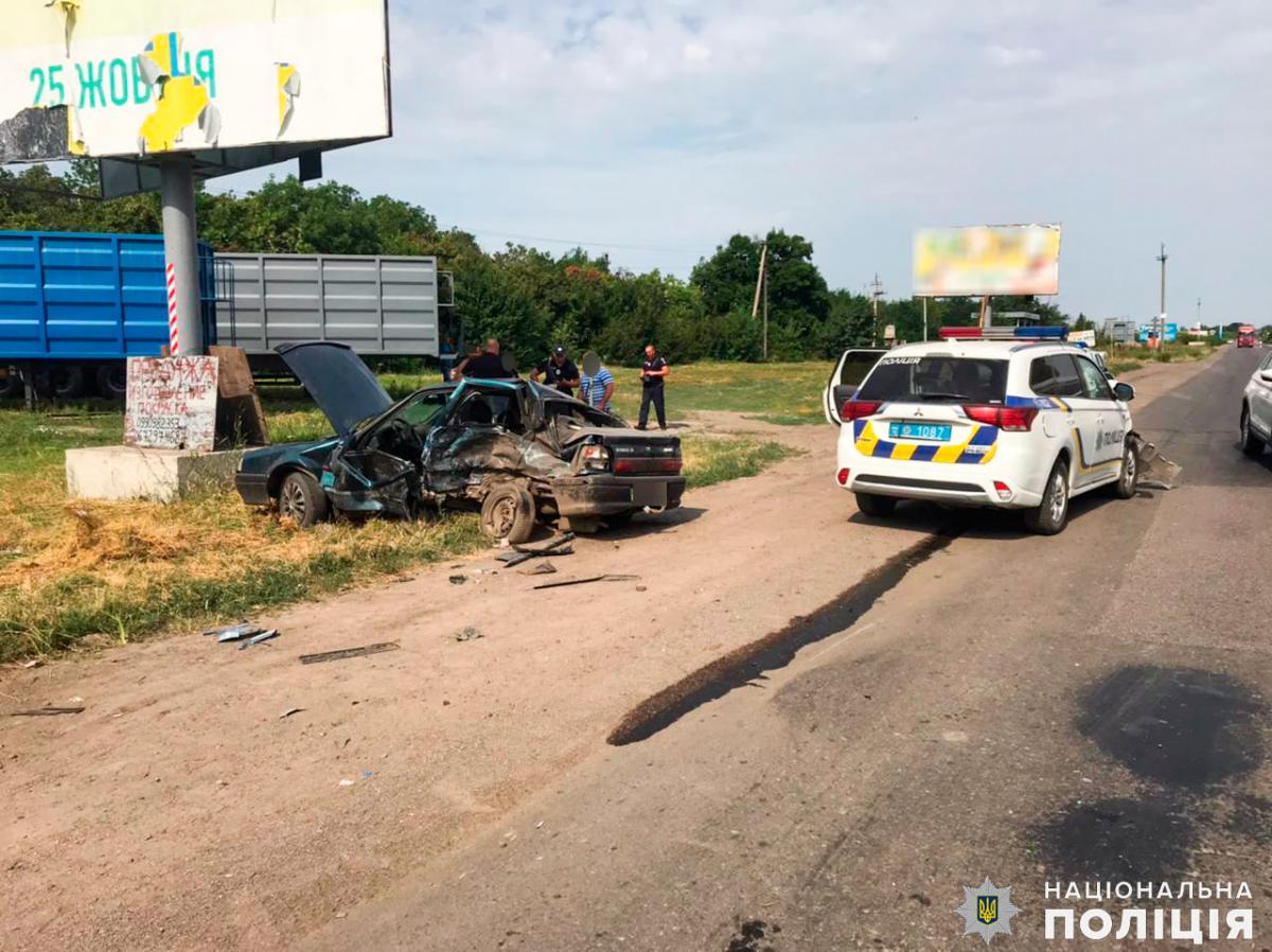 ДТП за участю поліції сталося в Першомайську / фото прес-служба поліції Миколаївської області ДТП за участю поліції сталося в Першомайську / фото прес-служба поліції Миколаївської області