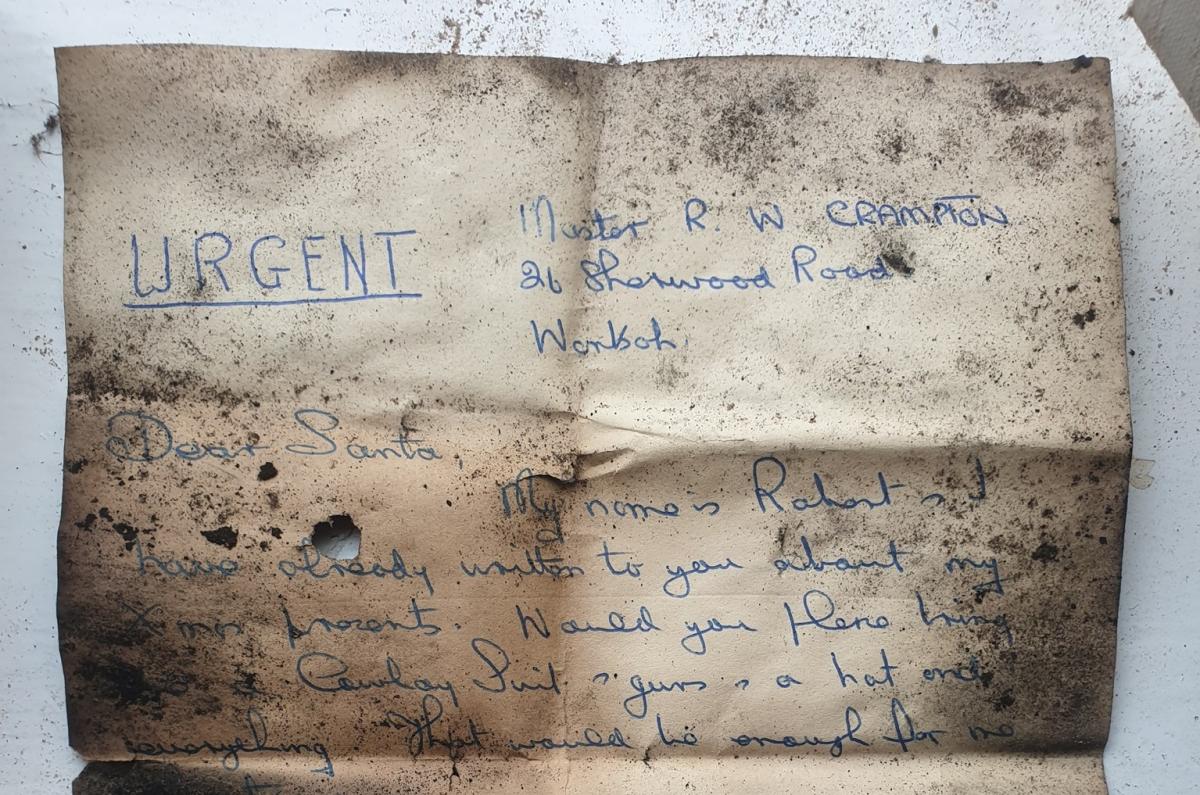 Завдяки розголосу автора різдвяного послання вдалося відшукати / фото facebook.com/sweepschimneys Завдяки розголосу автора різдвяного послання вдалося відшукати / фото facebook.com/sweepschimneys