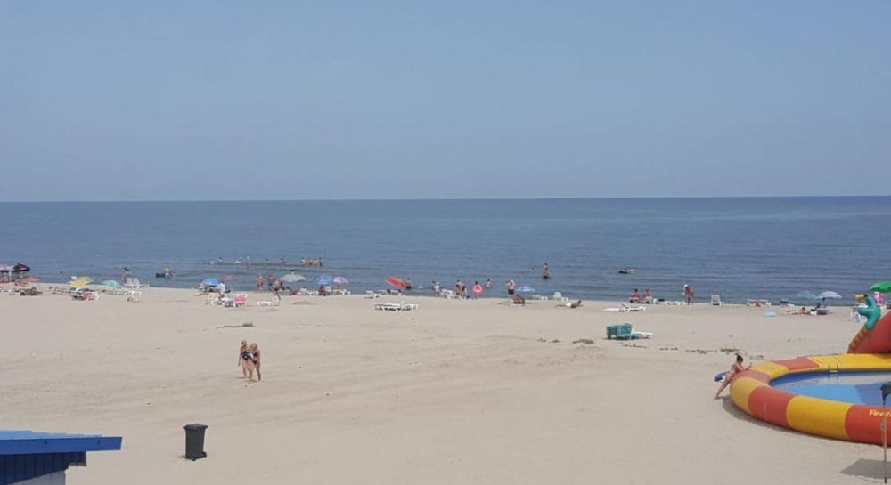 Пляж Лебедевки, зона отдыха