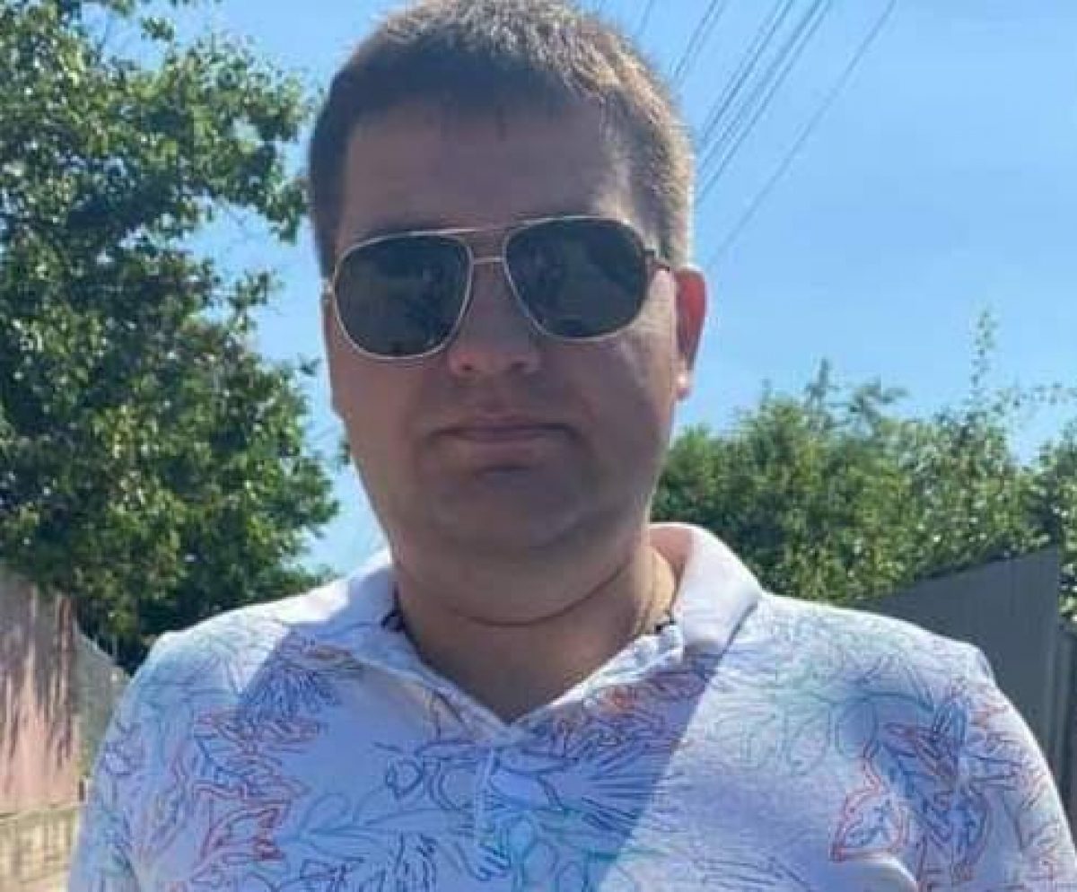 Без публикаций, по приглашению друзей: депутат ОПЗЖ получил удостоверение журналиста от НСЖУ
