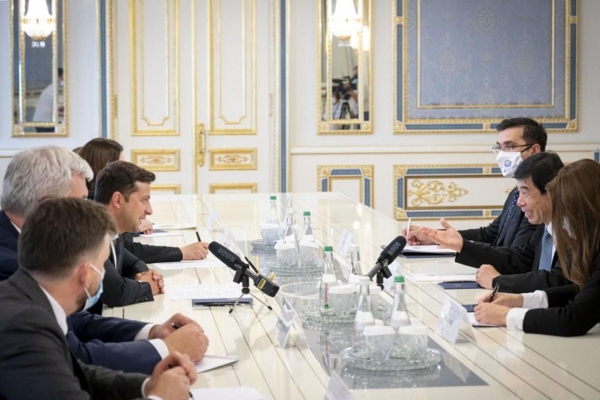 Зеленский попросил у Всемирной таможенной организации помощи для Украины