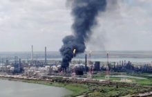Число пострадавших при взрыве на НПЗ в Румынии возросло: есть жертвы