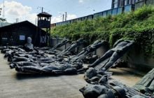 Во Львове почти демонтировали советский Монумент славы (фото)
