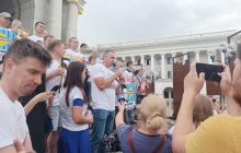 У Києві пройшла акція на підтримку незаконно заарештованого у Криму журналіста Єсипенка (фото)