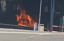 На границе со Словакией мужчина сжег свое авто и пытался убежать от пограничников (видео)