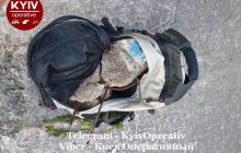 В Киеве парень прыгнул в реку с заполненным камнями портфелем и погиб (фото)