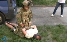 Принимал фейковую "конституцию": на Харьковщине задержали экс-депутата "ЛДНР" (фото)