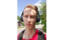 На Херсонщине 20-летний парень прыгнул с катамарана и сломал шею на глазах у мамы