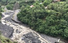 В России мощный камнепад обрушился на село (фото, видео)