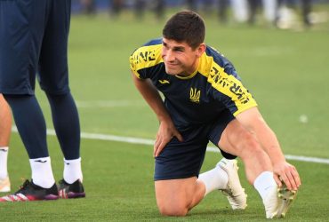 Стали відомі подробиці травми Малиновського і чи зіграє хавбек проти Шотландії