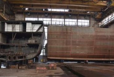 Недобудований корвет Володимир Великий заблокований на збанкрутілому Чорноморському суднобудівному заводі