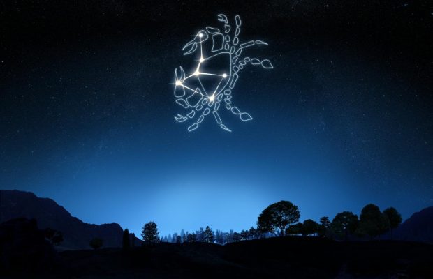 Гороскоп для Раків на липень 2021 - що чекає в коханні, здоров'ї та кар'єрі