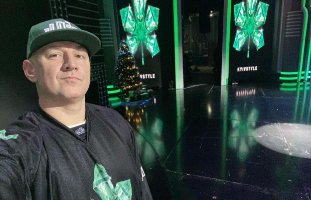 Потап і Позитив міцно поцілувалися в губи після камінг-ауту Melovin (відео)