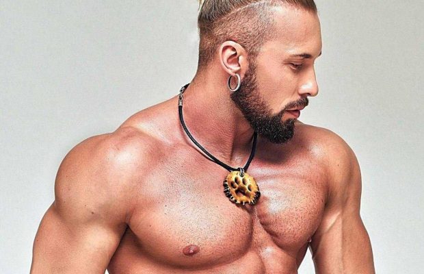 Ще одним учасником нового сезону "Танців з зірками" став чемпіон України зі стриптизу