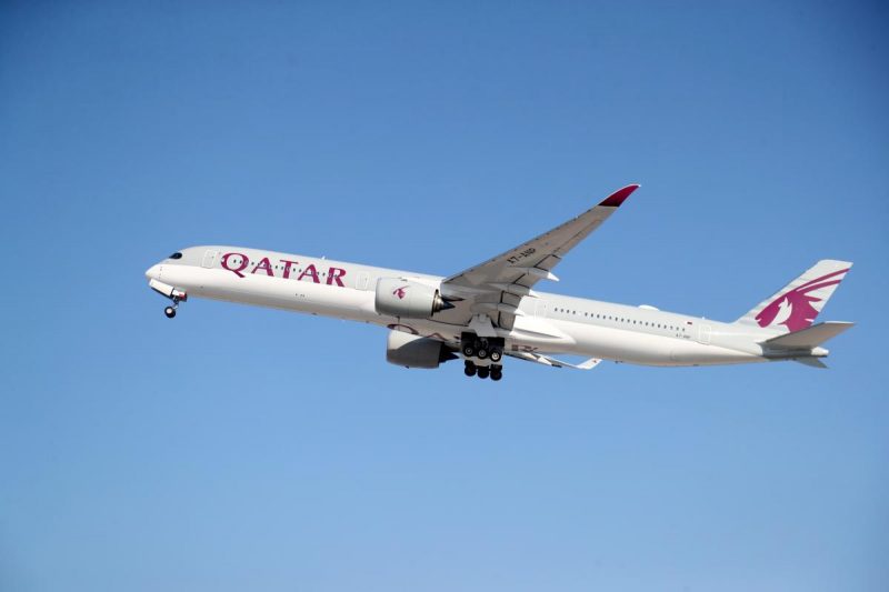 Одна из лучших авиакомпаний мира Qatar Airways установит интернет через Starlink / Иллюстрация REUTERS