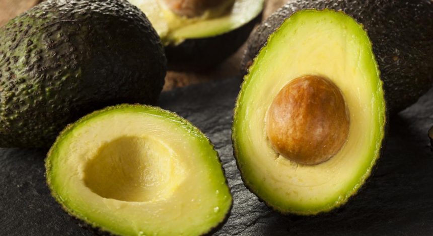 Кому не рекомендуется есть авокадо: ученые дали неожиданный ответ