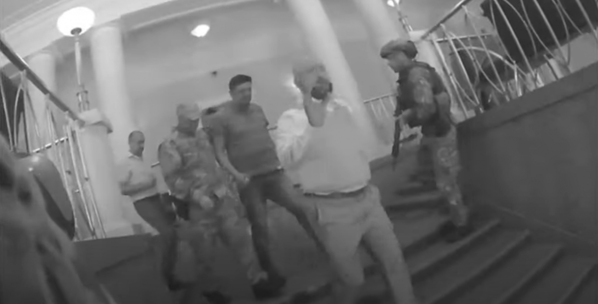 Затримання ветерана АТО показали на відео / скріншот Затримання ветерана АТО показали на відео / скріншот