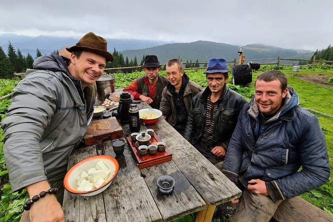 Комаров побудує дачу в Карпатах / instagram.com/komarovmir Комаров побудує дачу в Карпатах / instagram.com/komarovmir