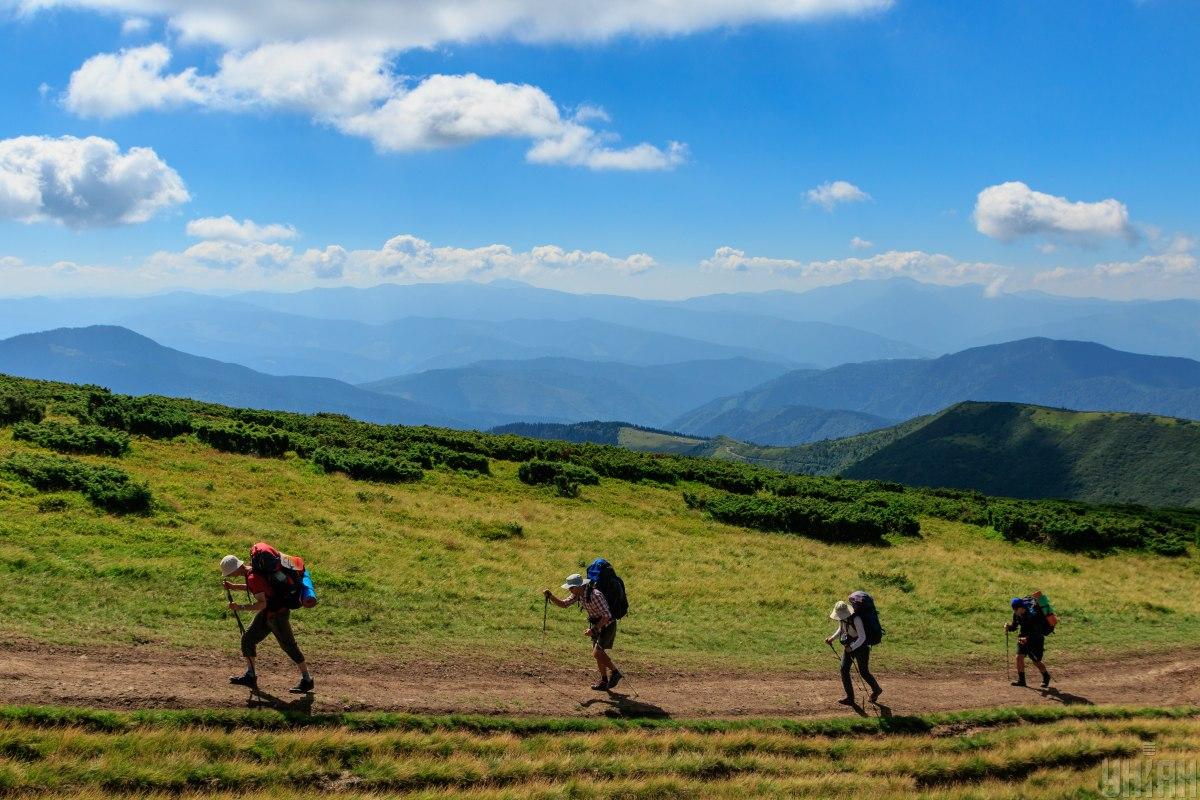 В список самых смертоносных видов отдыха попали пешие походы / фото УНИАН (Янош Немеш) В список самых смертоносных видов отдыха попали пешие походы / фото УНИАН (Янош Немеш)