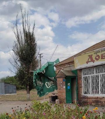 В Запорожской области бушевал смерч / фото пик В Запорожской области бушевал смерч / фото пик