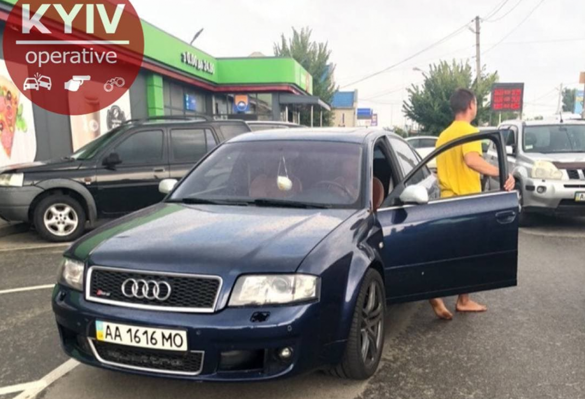 Чоловіка затримали / фото Київ Оперативний Чоловіка затримали / фото Київ Оперативний