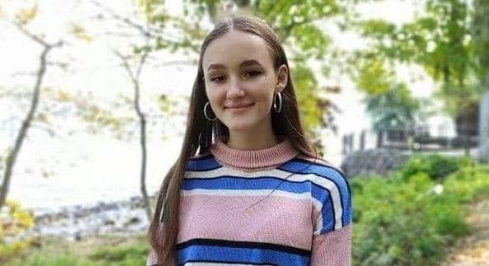 США признали украинскую школьницу гением за экологический проект об очистке рек (видео) - Vimarsana News