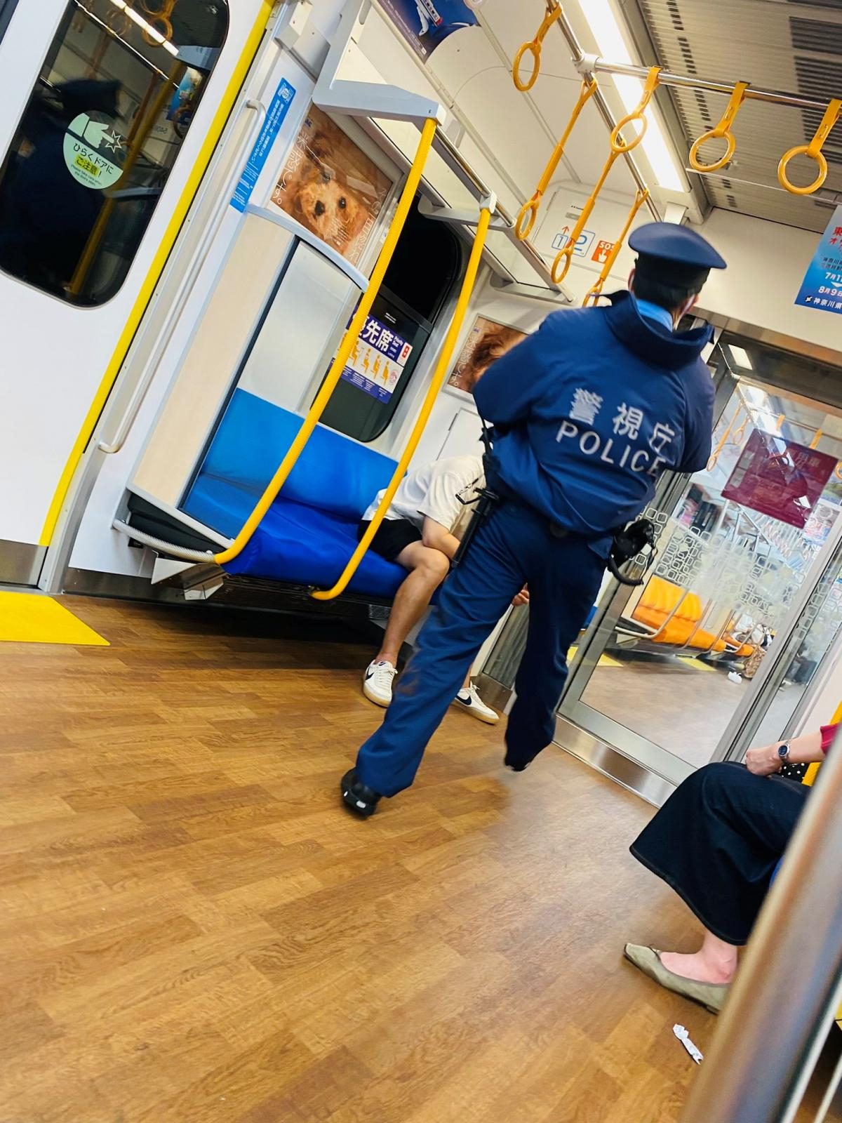 Фото Резня в метро Токио 07 августа 2021