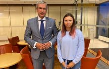 Белорусская бегунья Тимановская прибыла в Польшу