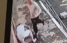 Росіянин жорстоко побив пенсіонера, який повернув йому втрачений телефон (відео)