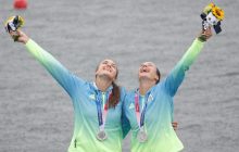 Серебро украинок в гребле на Олимпиаде-2020: появились фото с церемонии награждения