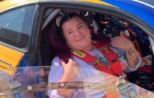 Дрифт на Софийской площади Киева: в одном из авто была известная певица (видео)