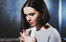 "Рак-дурак отобрал": Янина Соколова довела сеть до слез письмом несуществующей дочери