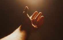 День левши 2022: интересные факты о левшах и поздравления с праздником