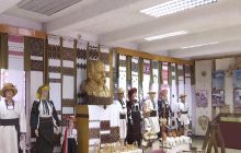 В Тернополе показали коллекцию уникальных вышитых вещей 30-40-х годов (видео)