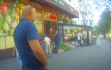 Нападение на инспектора по парковке в центре Киева: обнародовано полное видео инцидента