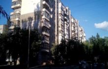 В Запорожье женщина выпрыгнула с 9-го этажа из-за неразделенной любви - СМИ