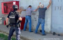 В Николаевской области поймали банду, которая тоннами воровала газ из вагонов-цистерн (фото, видео)