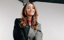"Готуюся дивувати": Дорофєєва показала нове фото з Туреччини та пообіцяла нові хіти