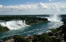 Ниагарский водопад подсветят цветами флага Украины – где смотреть онлайн