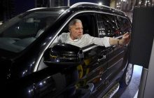 Терехов: в Харькове открылся первый в стране коммунальный многоуровневый парковочный комплекс