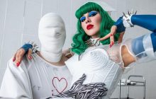 "Розпусна черниця": MARUV виступила на російській сцені в панчохах і спідній білизні